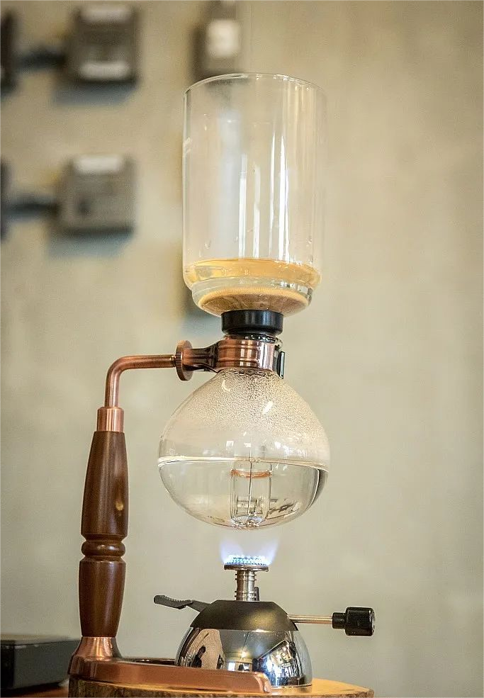 Siphon Coffee Maker