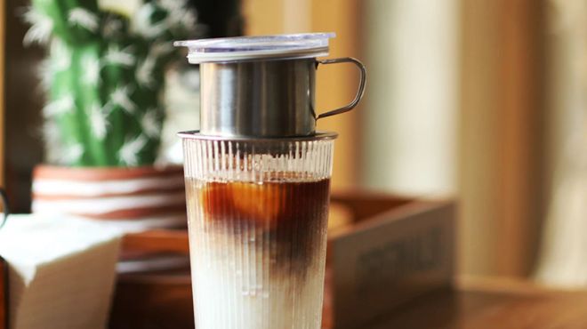 Vietnamese drip filter pot, you can also play with different styles